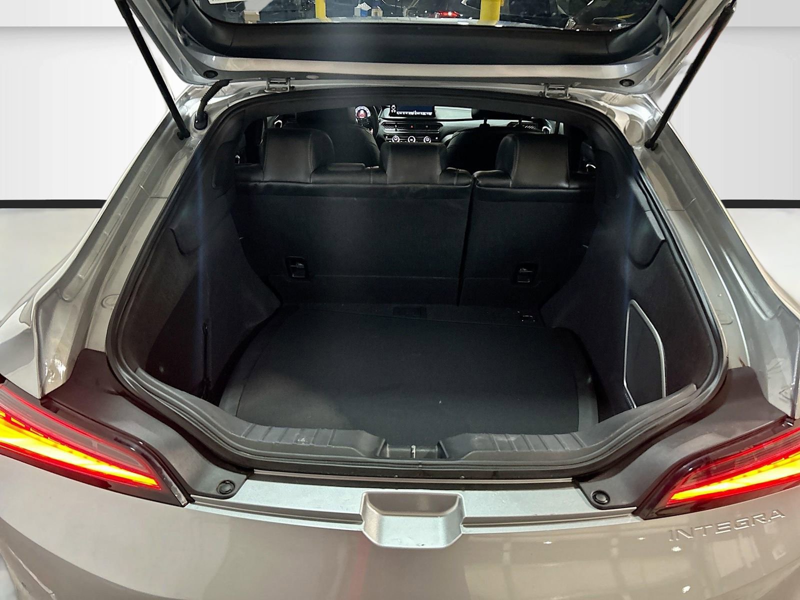 Used 2024 Acura Integra A-Spec image 25