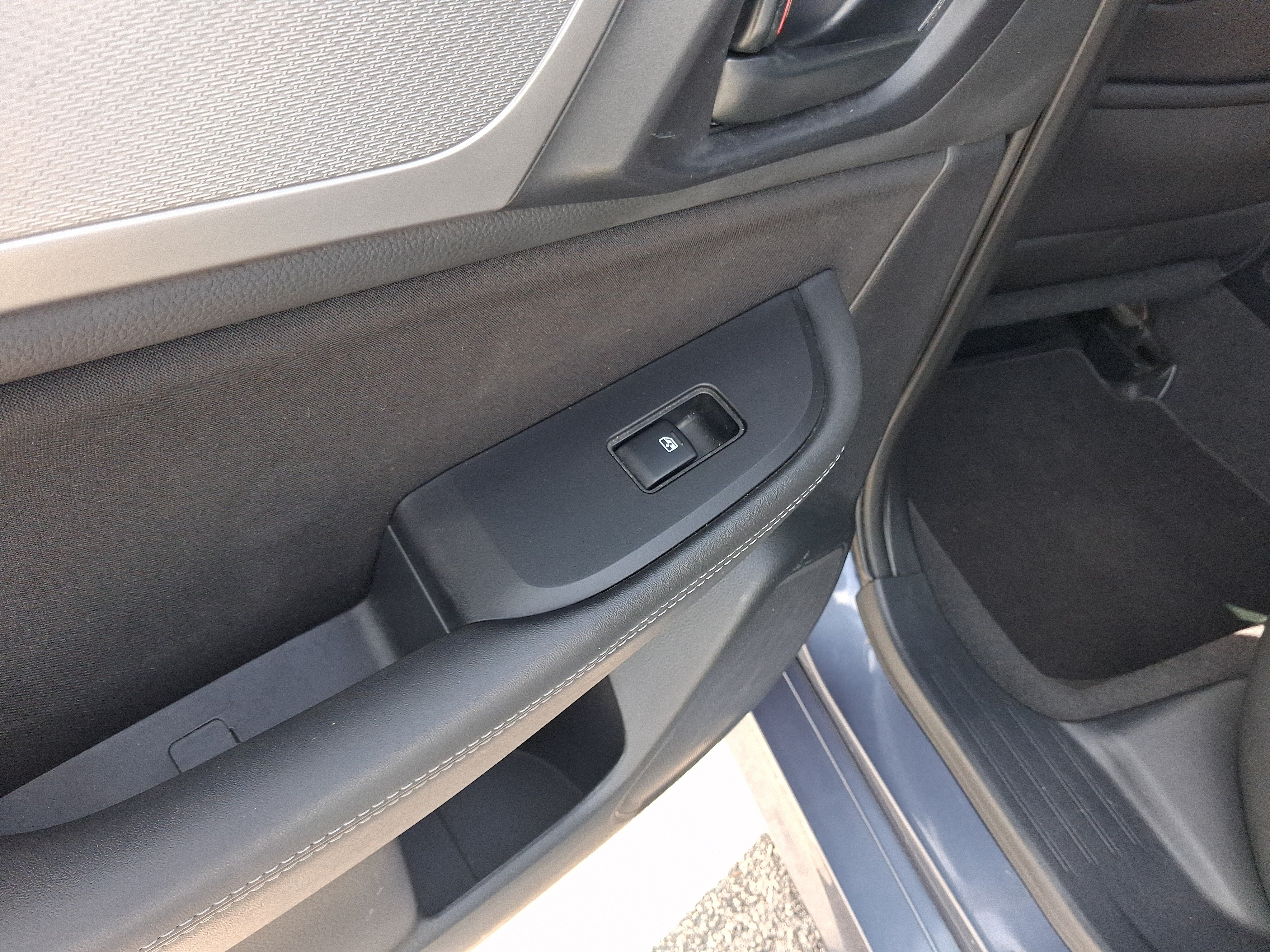 Used 2018 Subaru Legacy 2.5i AWD/4WD image 25