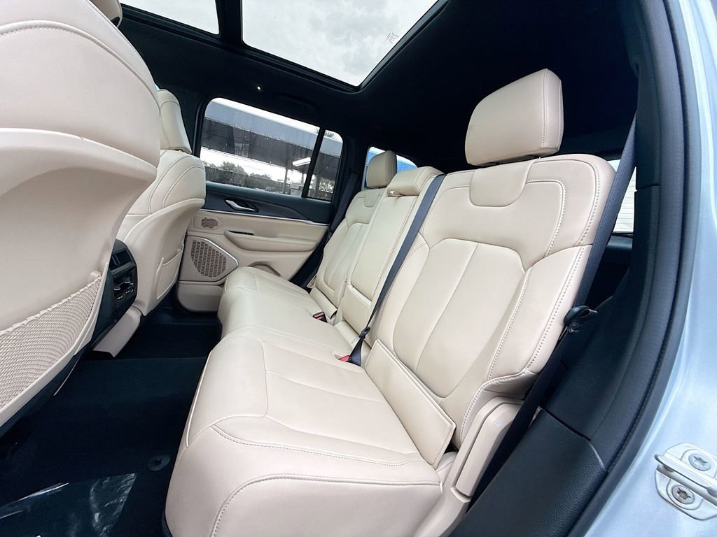 New 2024 Jeep Grand Cherokee Limited 4xe image 27