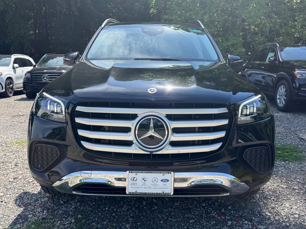 Used 2026 Mercedes-Benz GLS 450 4MATIC image 2