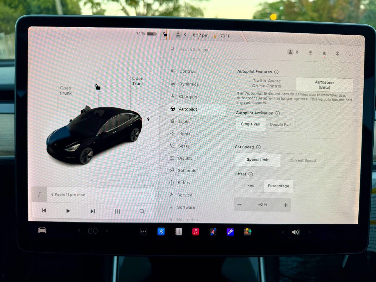 Used 2018 Tesla Model 3 Long Range RWD image 12