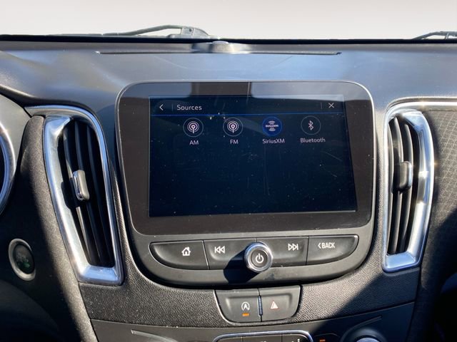 Used 2021 Chevrolet Malibu LT image 24