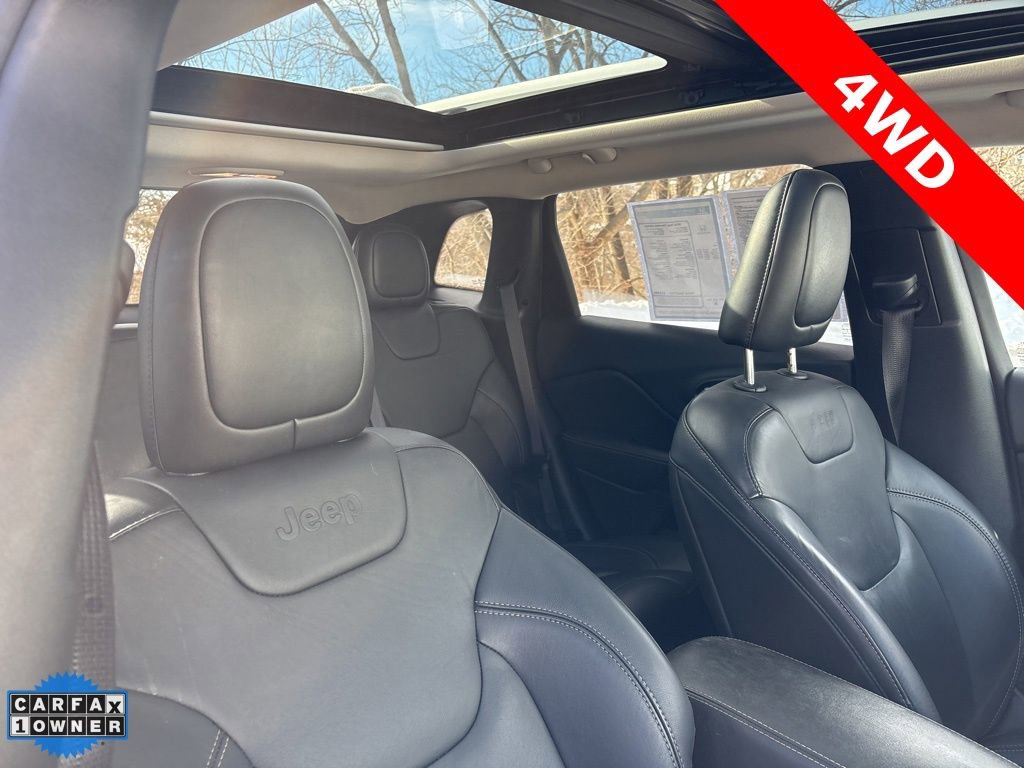 Used 2016 Jeep Cherokee Limited image 28