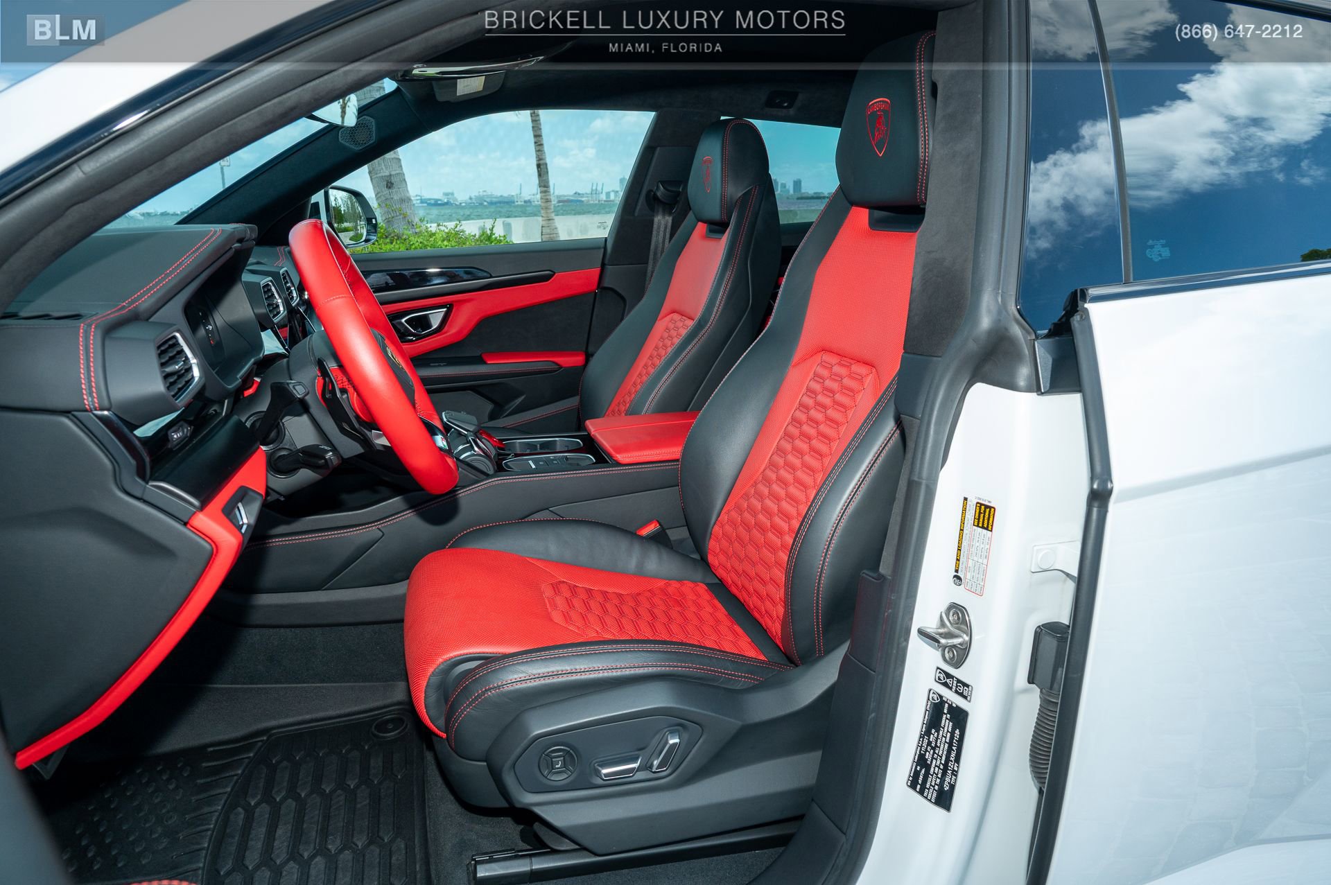 Used 2022 Lamborghini Urus image 20