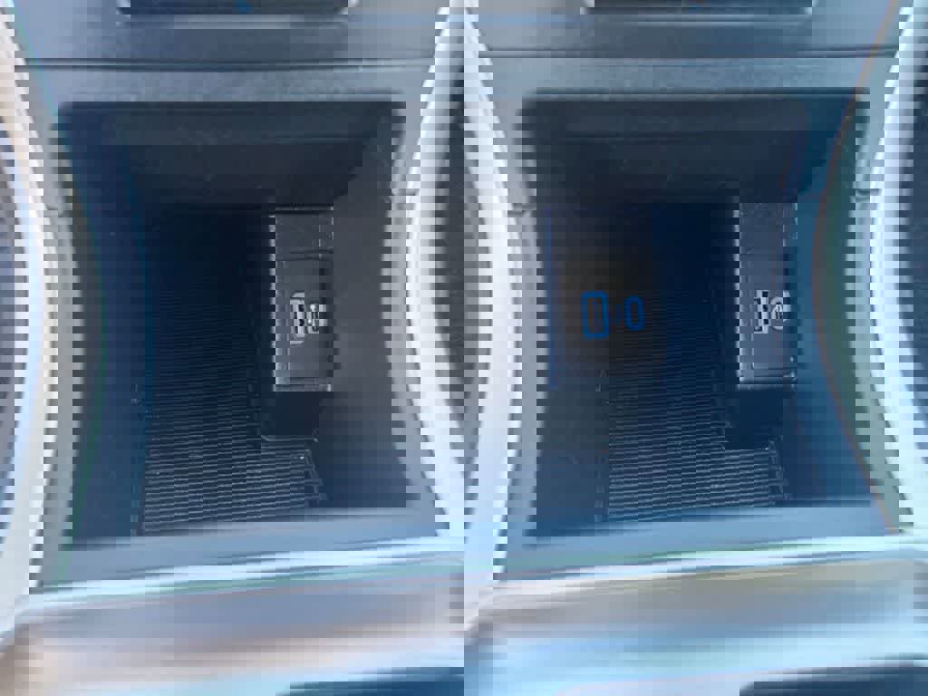 Used 2024 Ford Edge SEL image 15