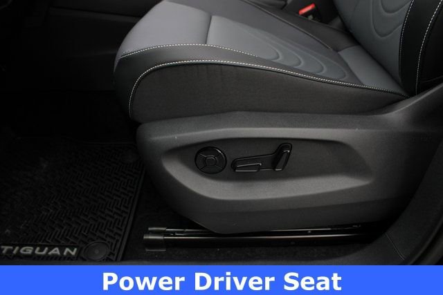 New 2026 Volkswagen Tiguan SE image 4