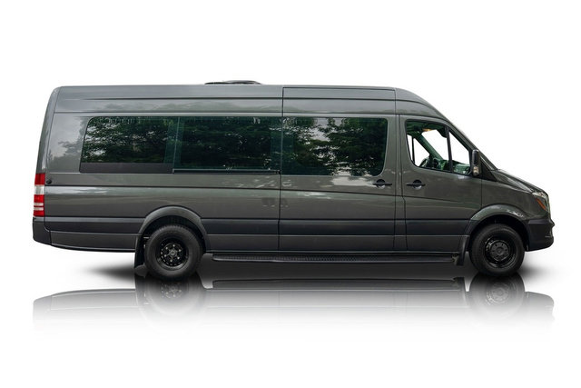 Used 2017 Mercedes-Benz Sprinter 3500 image 2