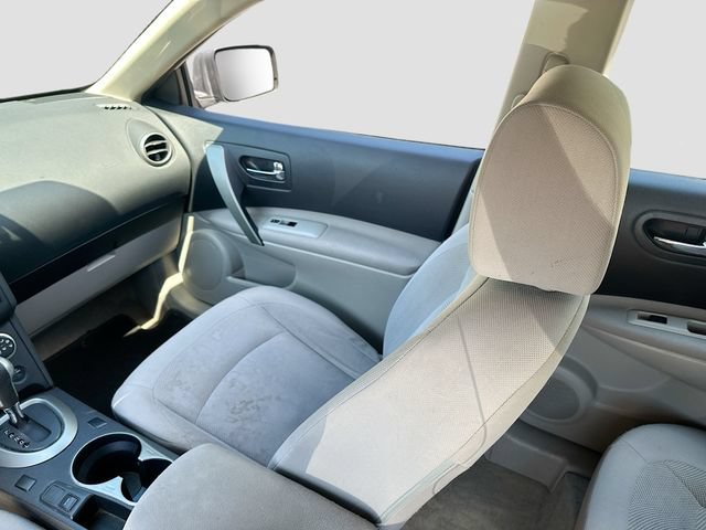 Used 2014 Nissan Rogue S w/ Convenience Package AWD/4WD image 23