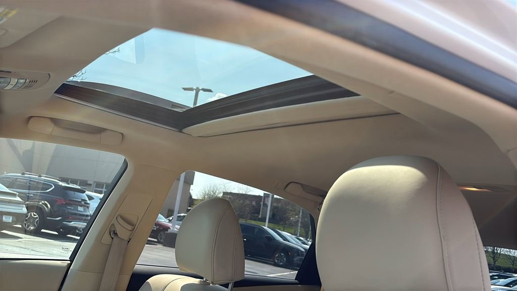 Used 2011 Lexus RX 350 AWD w/ Premium Pkg image 24