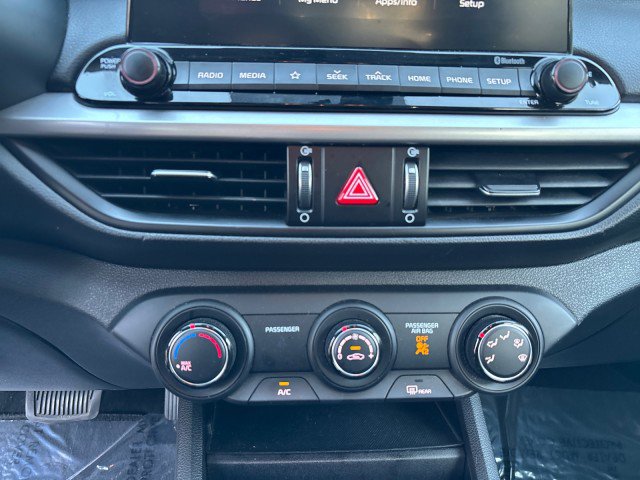 Used 2020 Kia Forte LXS image 18