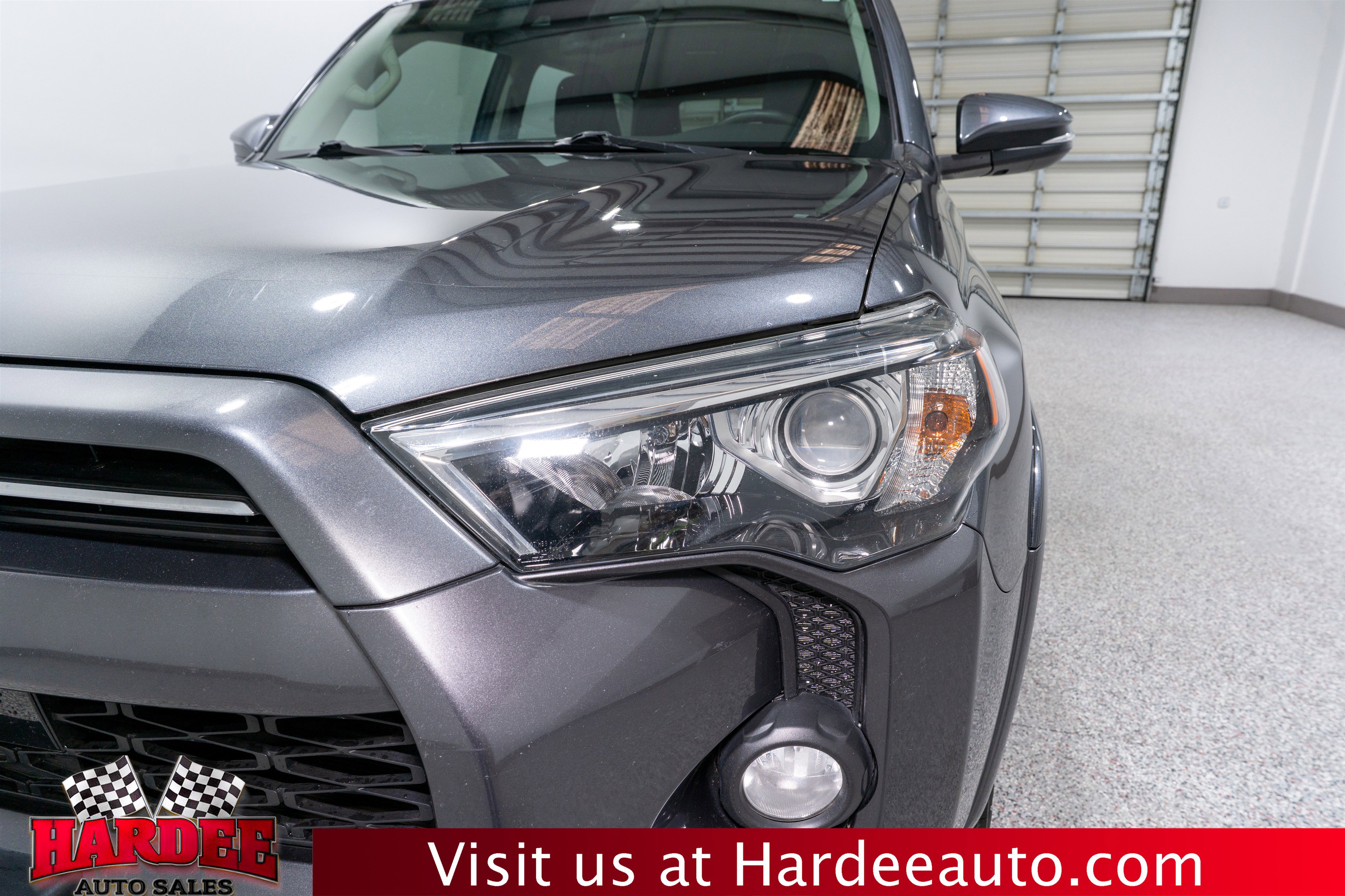 Used 2020 Toyota 4Runner SR5 Premium w/ Moonroof Package image 8