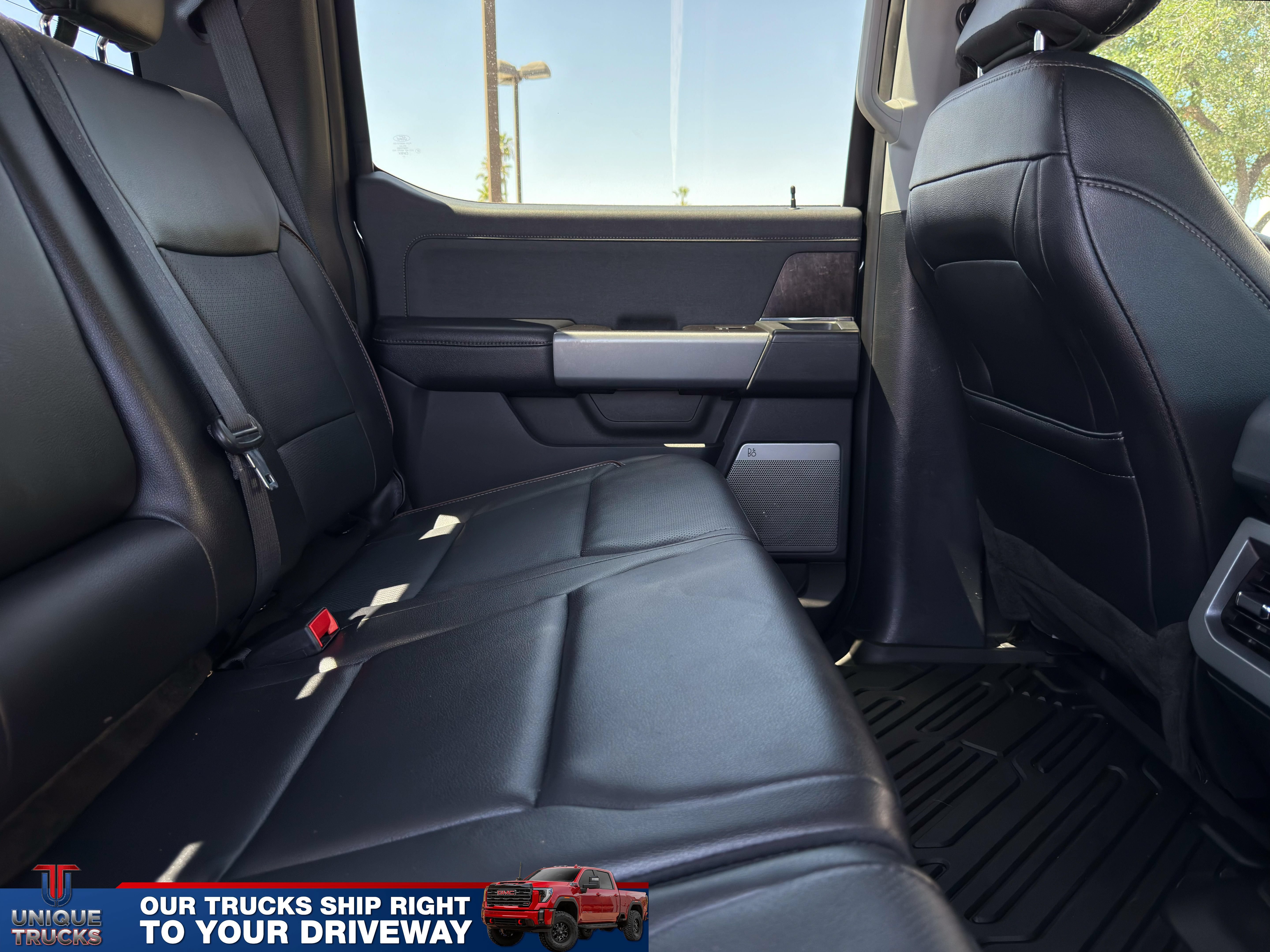 Used 2023 Ford F250 Lariat w/ Lariat Ultimate Package AWD/4WD image 26