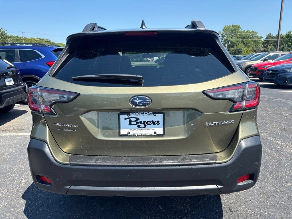 Certified 2023 Subaru Outback Premium AWD/4WD image 4