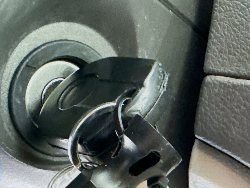 Used 2010 Ford Fusion Hybrid image 18