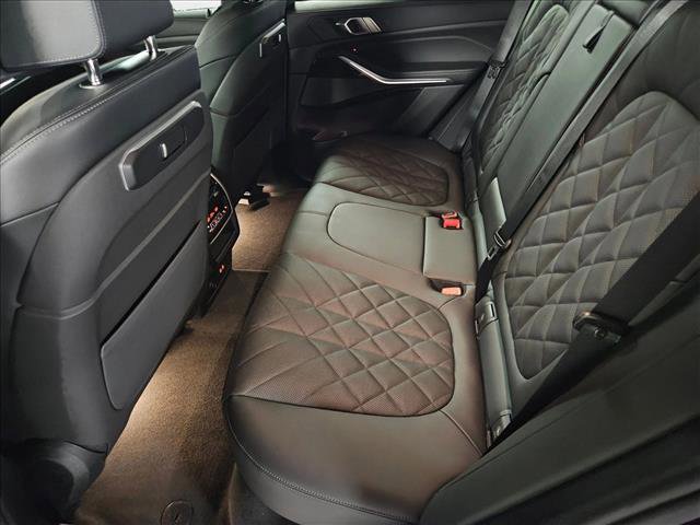Used 2026 BMW X5 sDrive40i w/ Climate Comfort Package RWD image 16
