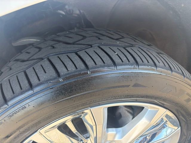 Used 2021 Chevrolet Tahoe High Country w/ Premium Package image 28