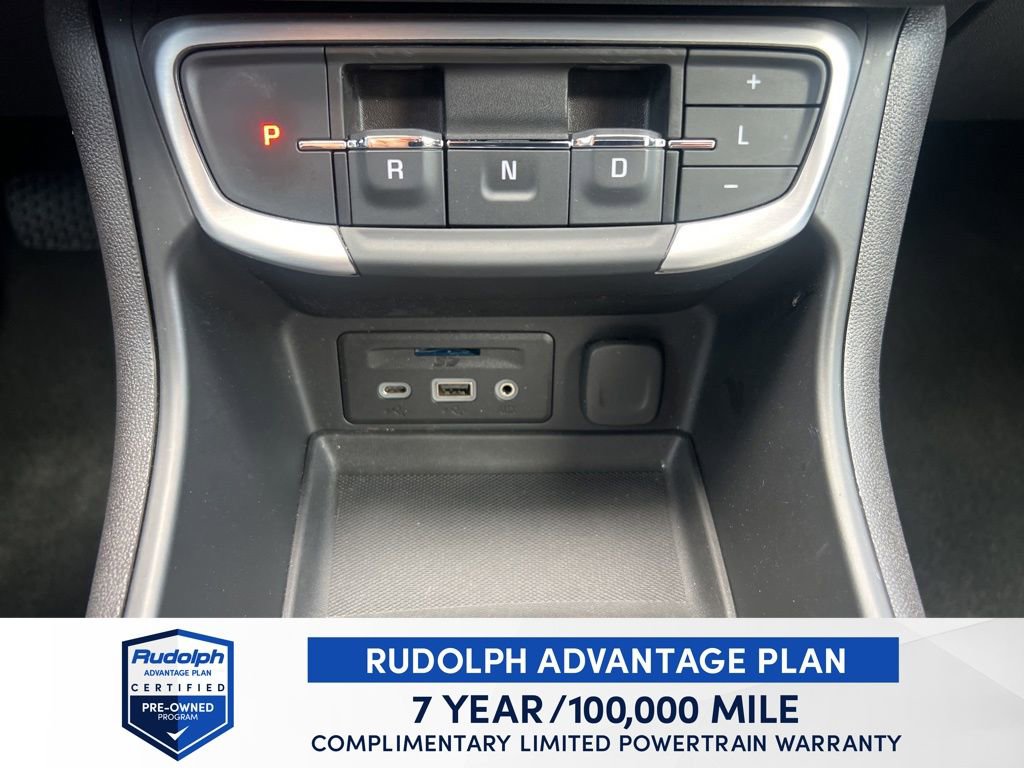 Used 2024 GMC Terrain SLT image 35