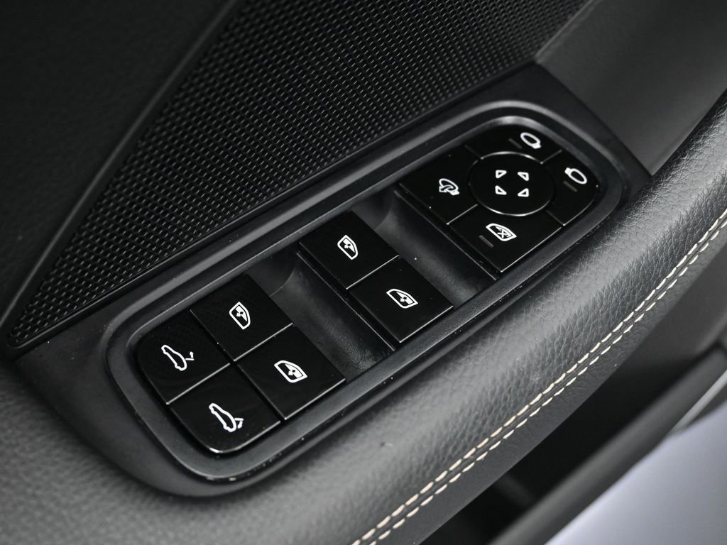 Used 2020 Porsche Panamera Edition image 19
