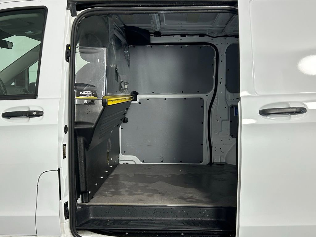 Used 2022 Mercedes-Benz Metris image 14