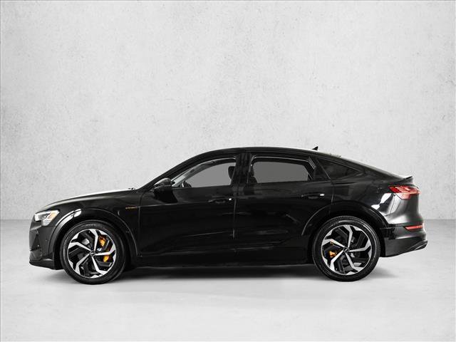 Certified 2022 Audi e-tron Premium Plus w/ Premium Plus Package image 9