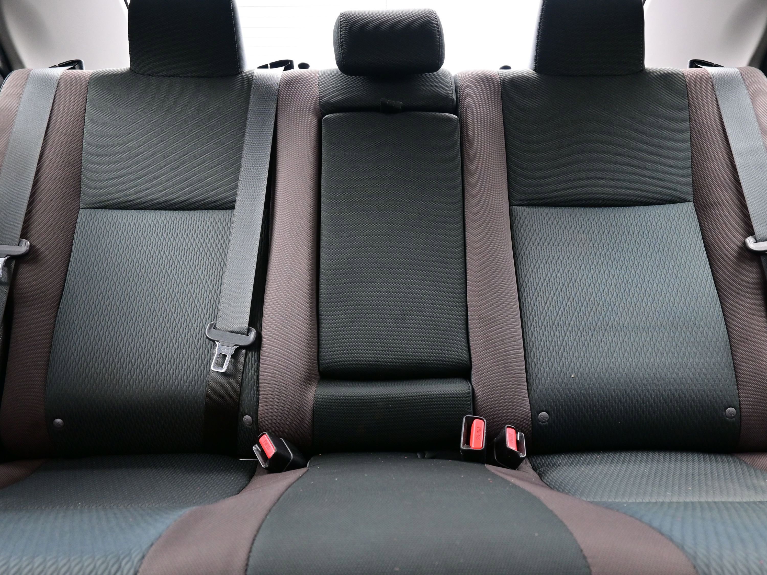 Used 2019 Toyota Corolla LE image 15