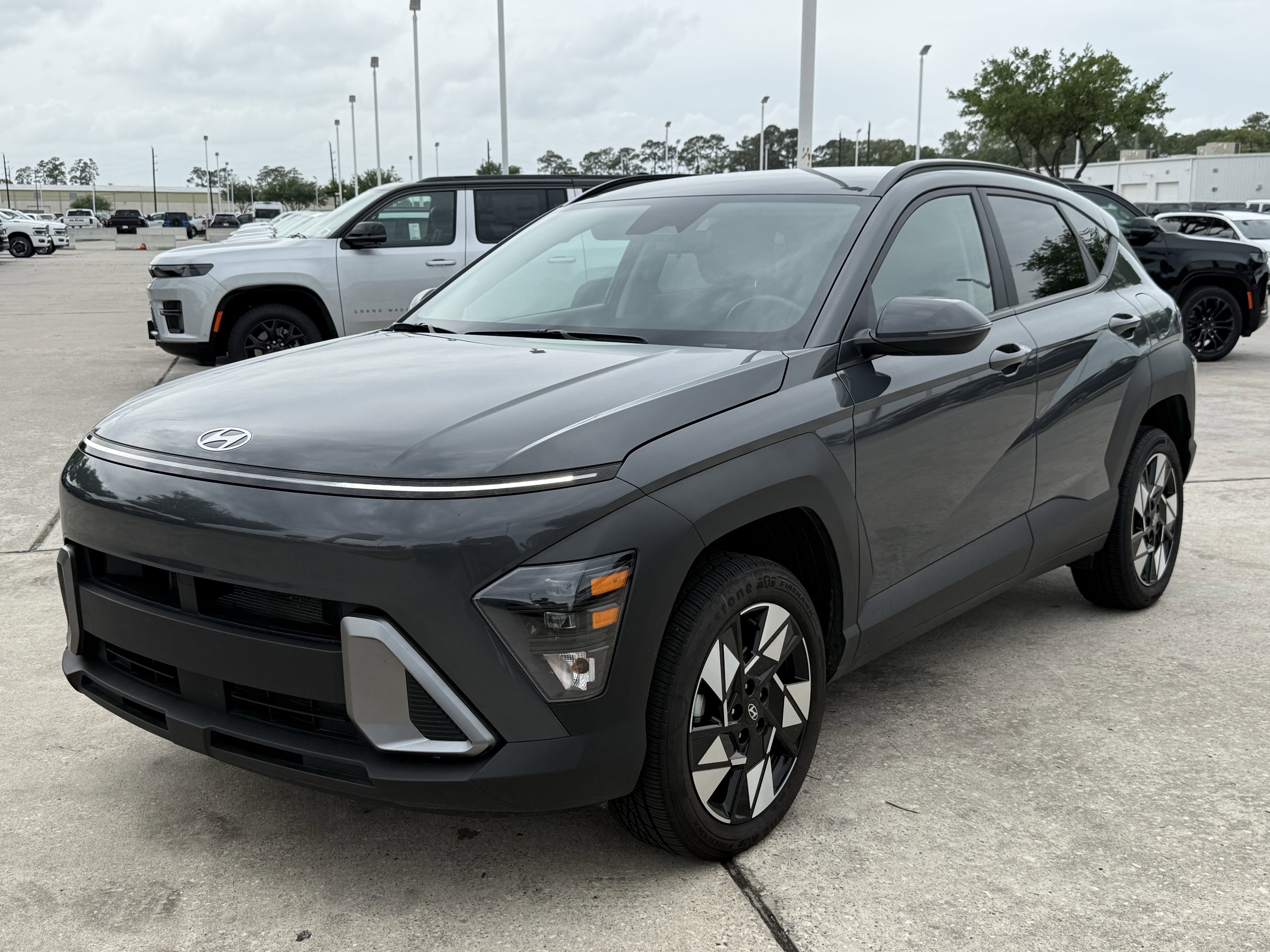 Used 2025 Hyundai Kona SEL AWD/4WD image 9