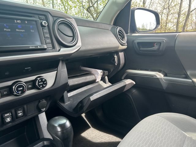 Used 2018 Toyota Tacoma SR5 image 19