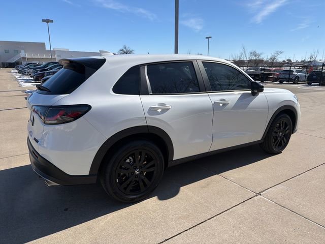New 2026 Honda HR-V Sport image 5