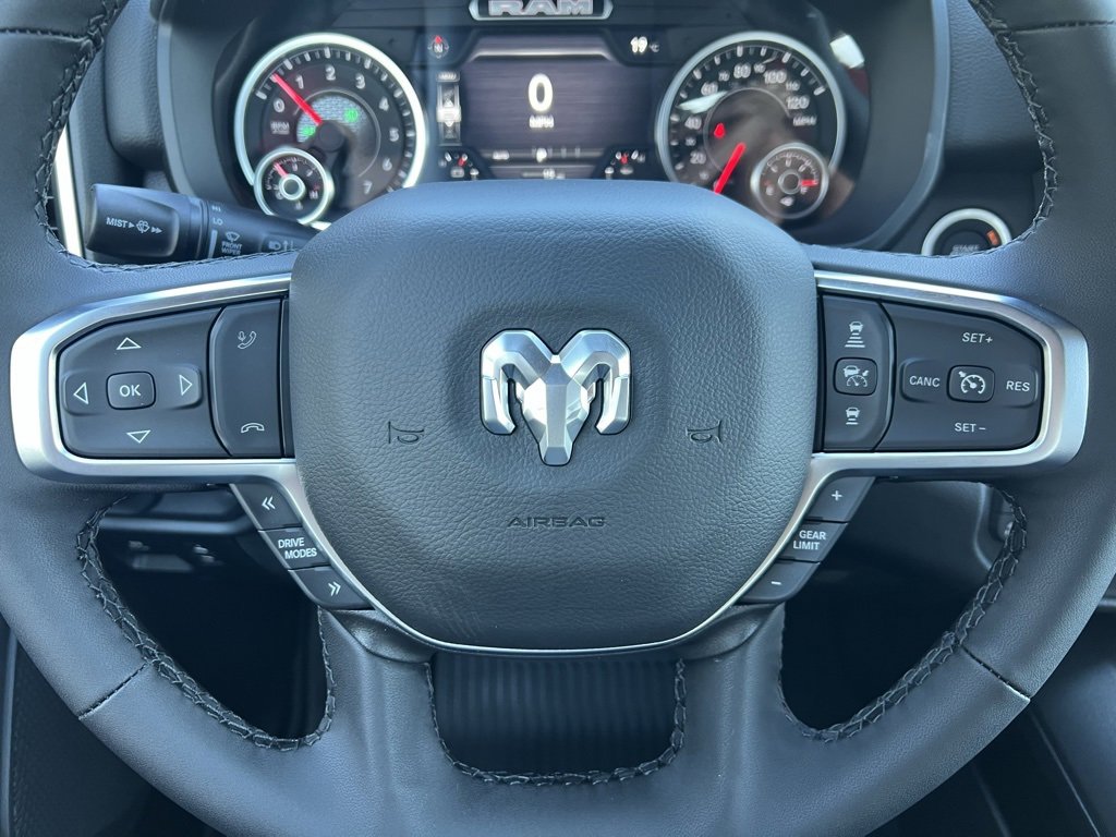 New 2026 RAM 1500 4x4 Crew Cab image 14