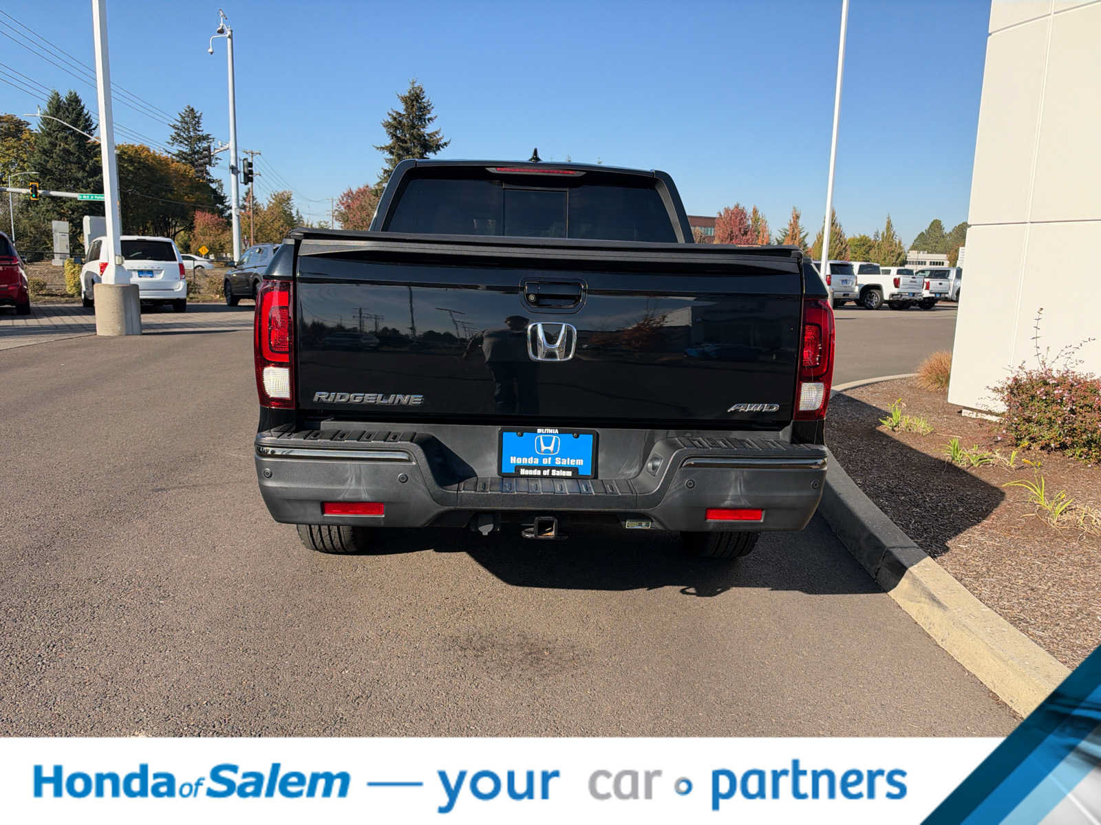 Used 2017 Honda Ridgeline Black Edition image 5