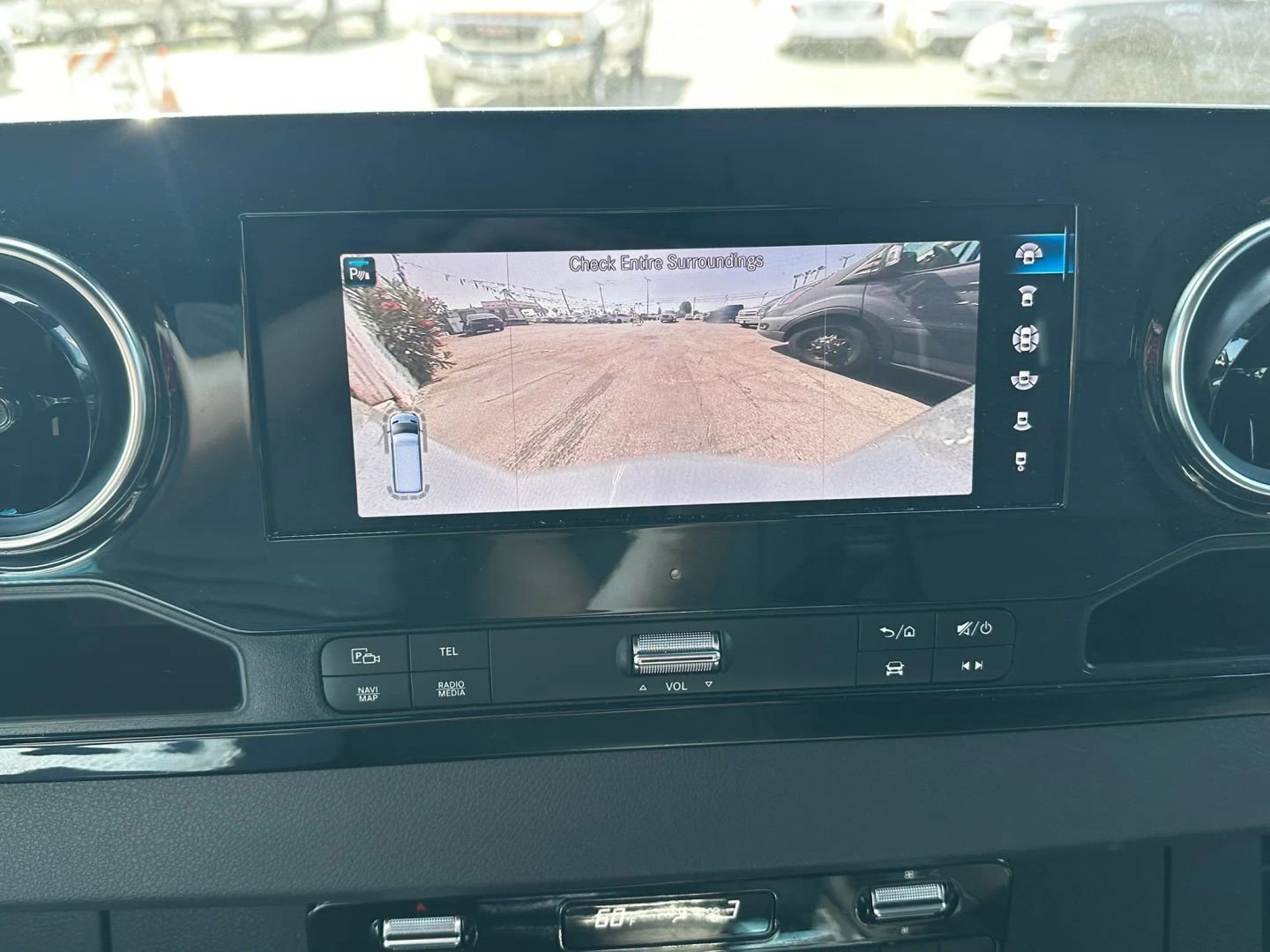 Used 2022 Mercedes-Benz Sprinter 2500 image 25