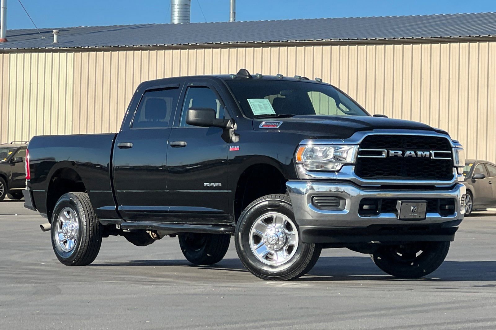Used 2022 RAM 2500 Tradesman image 2