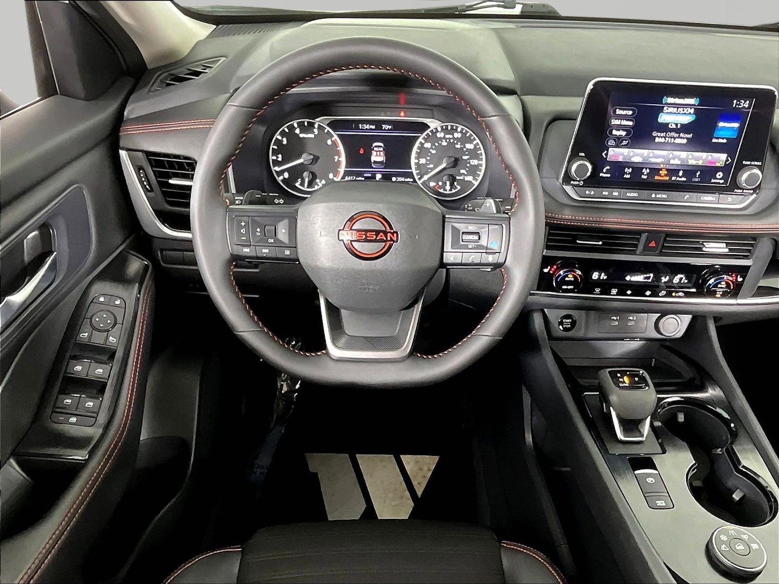 Certified 2025 Nissan Rogue SV AWD/4WD image 8