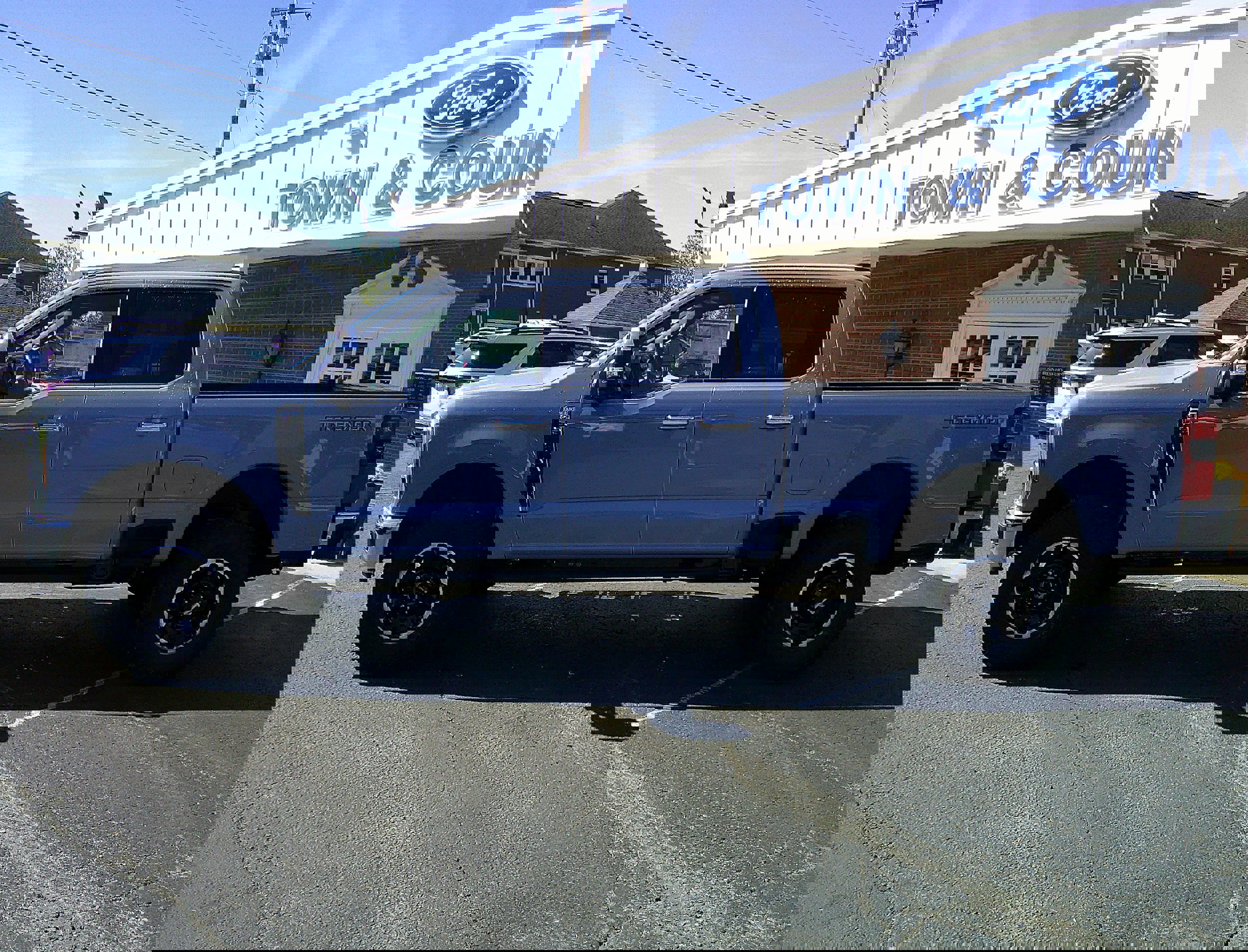 New 2026 Ford F250 King Ranch w/ Tremor Off-Road Package image 3