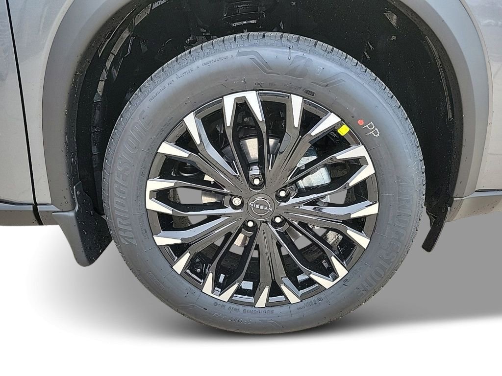 New 2026 Nissan Rogue SV AWD/4WD image 9