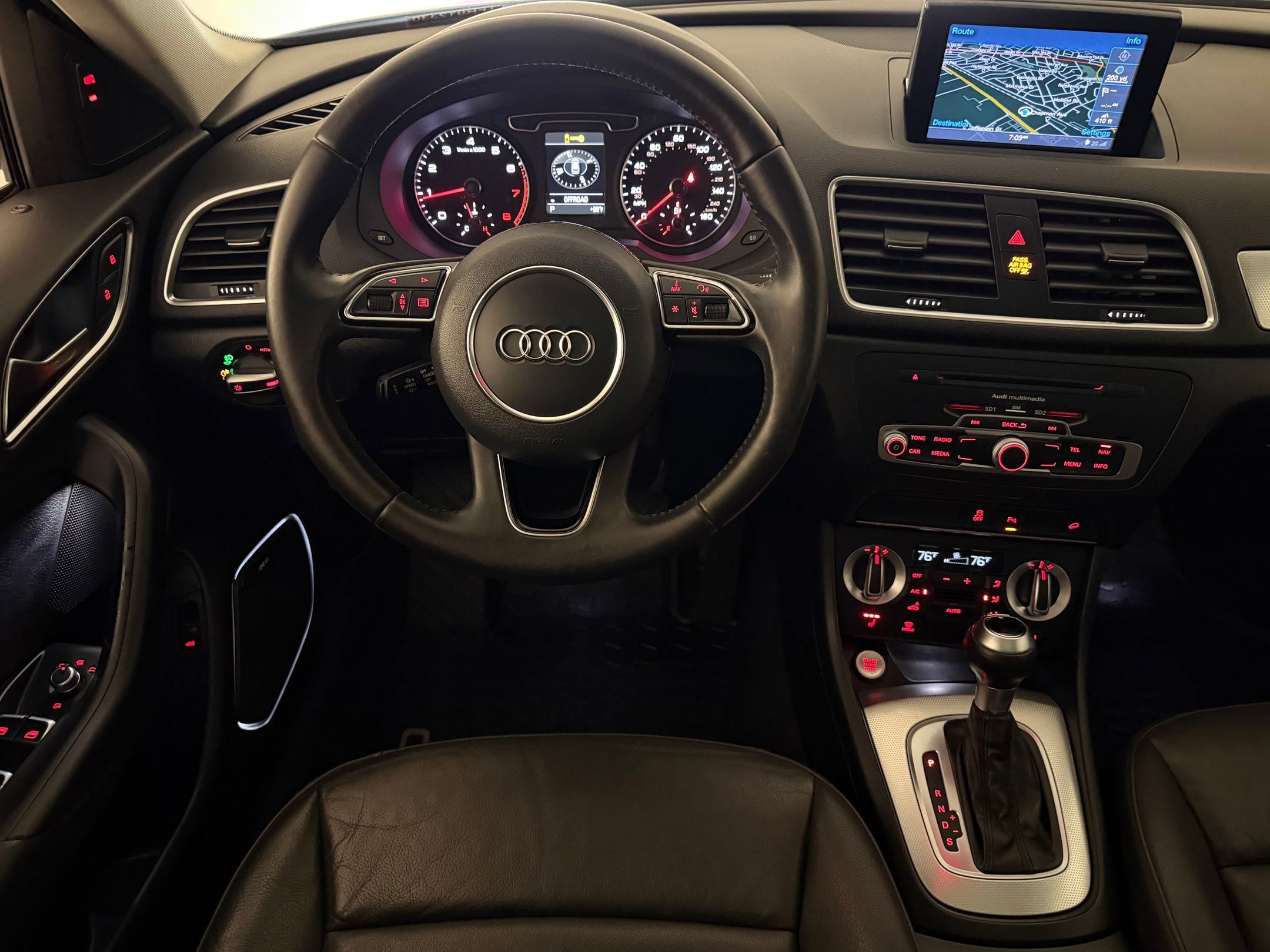 Used 2015 Audi Q3 2.0T Prestige AWD/4WD image 29