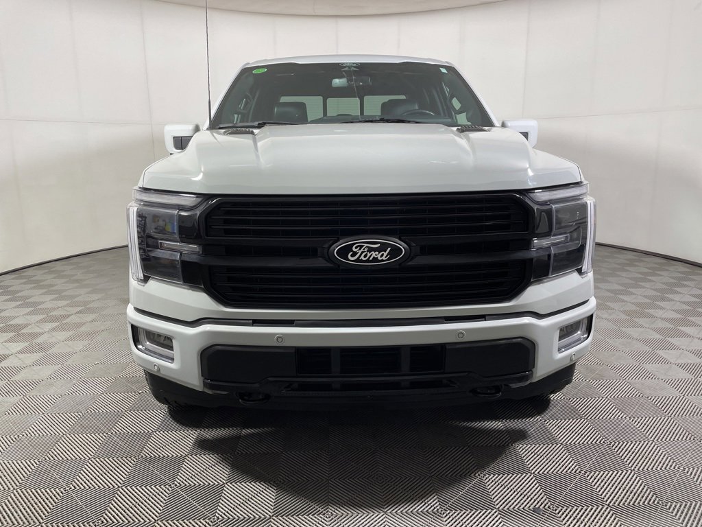 Used 2024 Ford F150 Platinum image 3