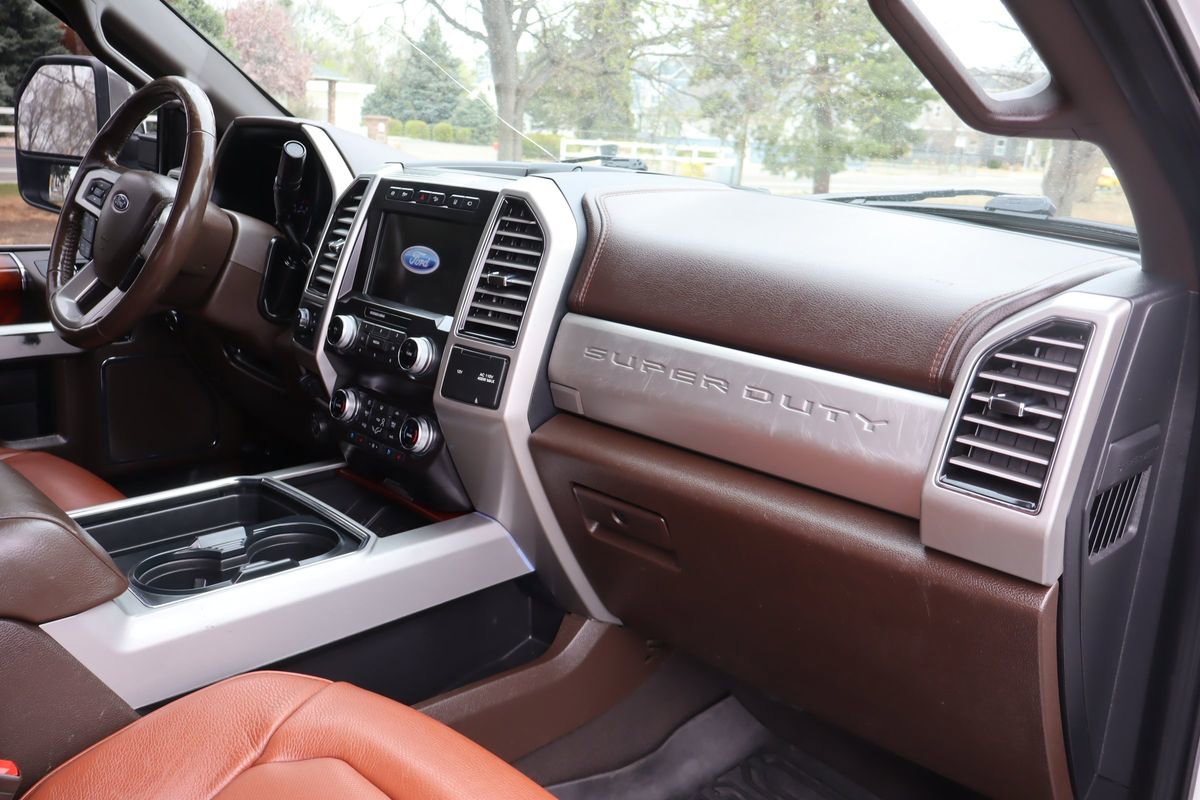Used 2021 Ford F350 King Ranch w/ King Ranch Ultimate Package AWD/4WD image 17