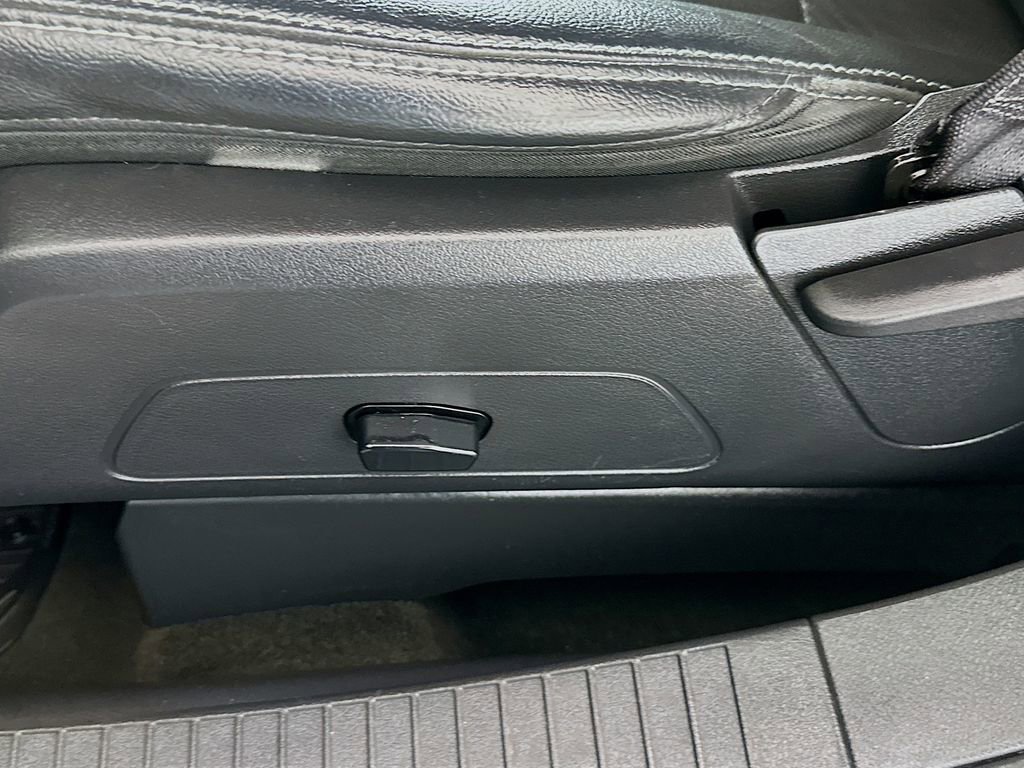 Used 2015 Jeep Patriot High Altitude image 16