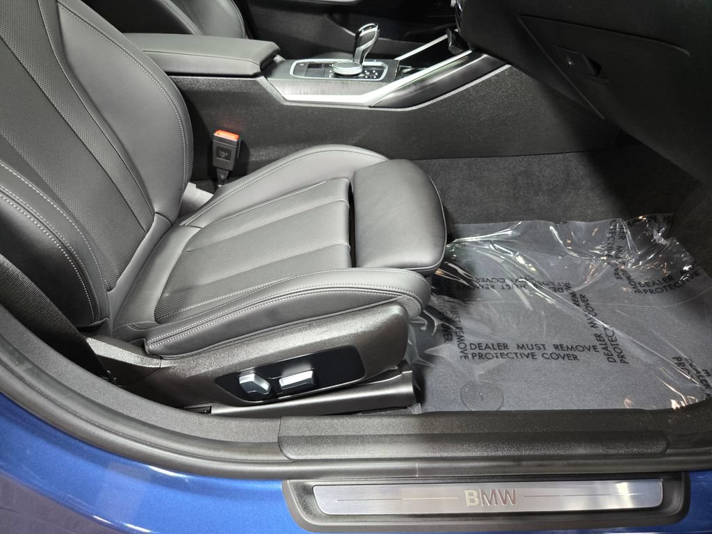 Used 2022 BMW 330i xDrive Sedan w/ Driving Assistance Package AWD/4WD image 53