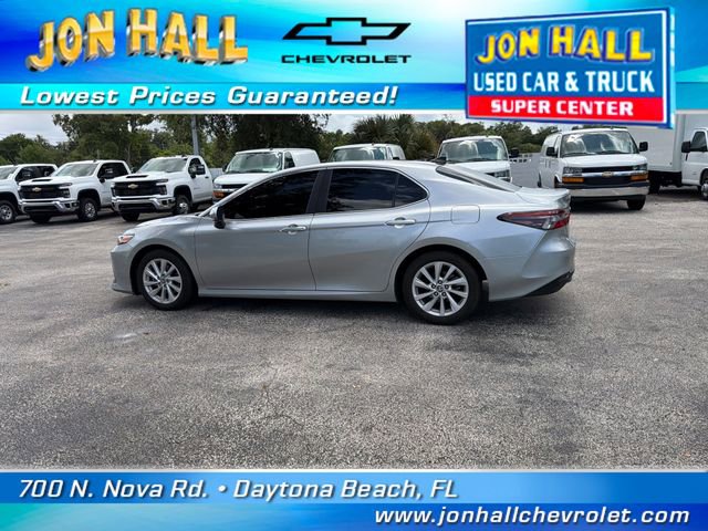 Used 2024 Toyota Camry LE w/ Convenience Package FWD image 6
