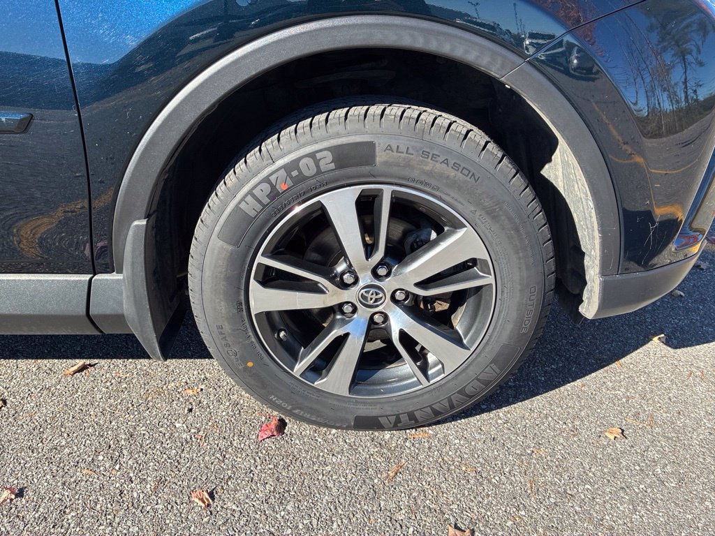 Used 2018 Toyota RAV4 XLE w/ Plus Extra Value Package AWD/4WD image 49