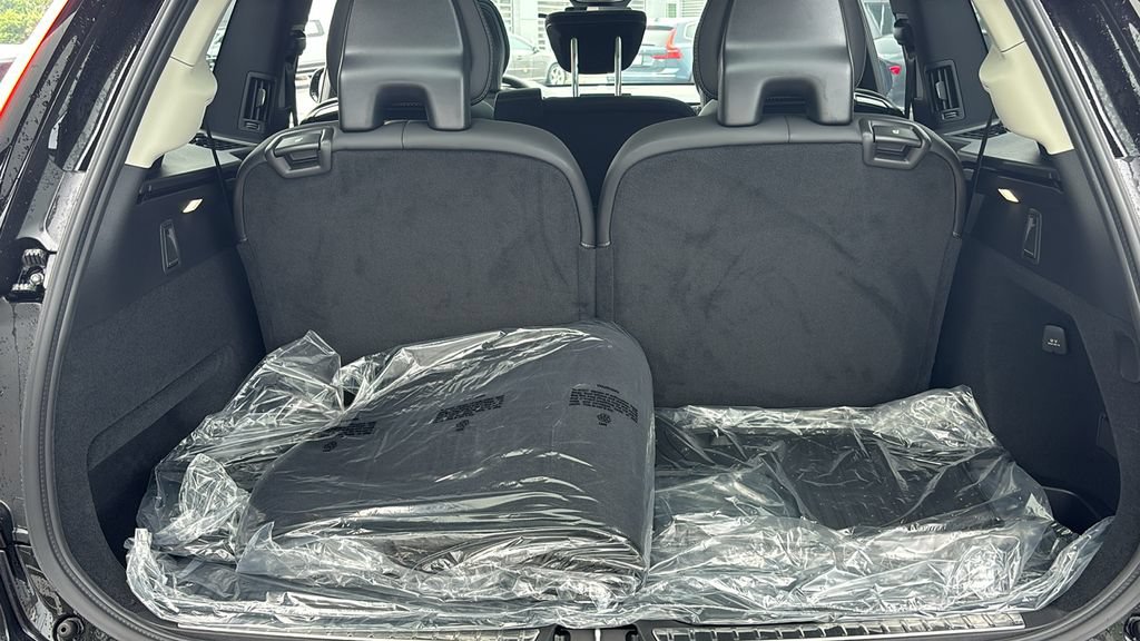 New 2026 Volvo XC90 B6 Ultra w/ Protection Package AWD/4WD image 31