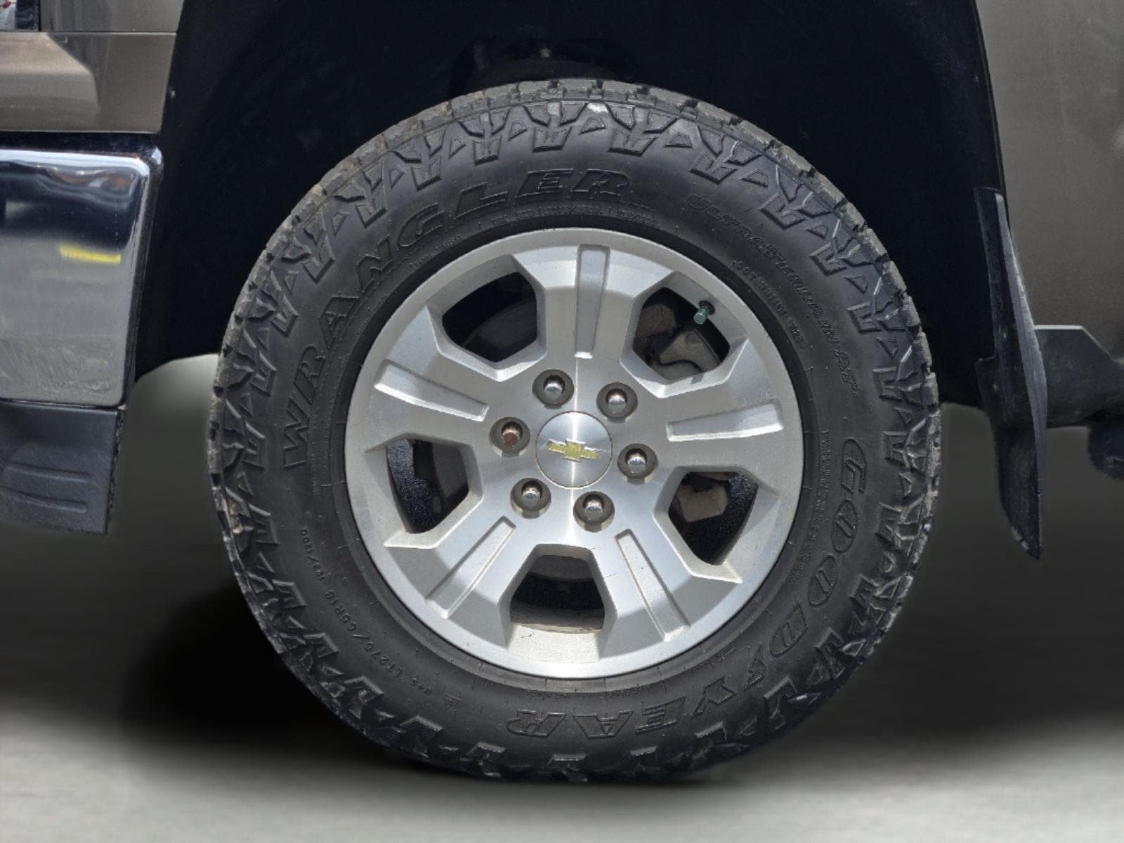 Used 2015 Chevrolet Silverado 1500 LT w/ All Star Edition AWD/4WD image 9