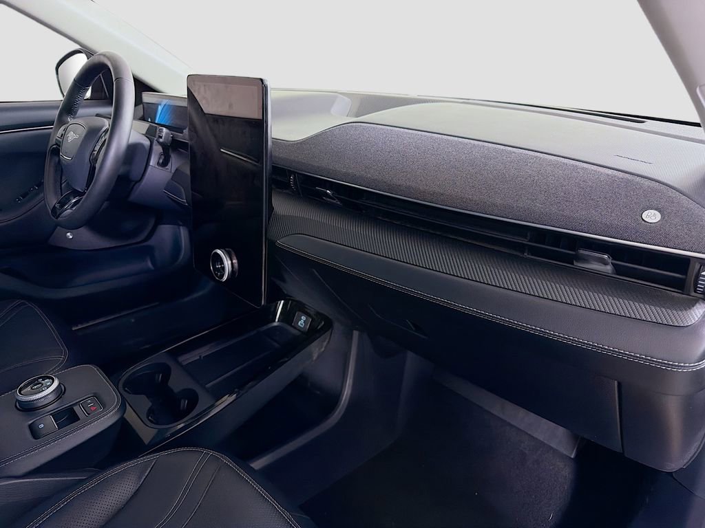 Used 2021 Ford Mustang Mach-E Premium image 32