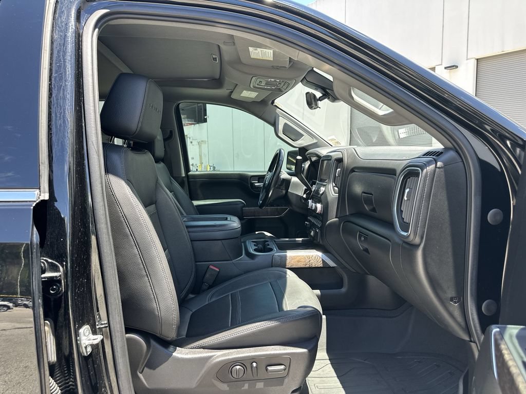 Certified 2021 GMC Sierra 1500 Denali w/ Denali Ultimate Package AWD/4WD image 28