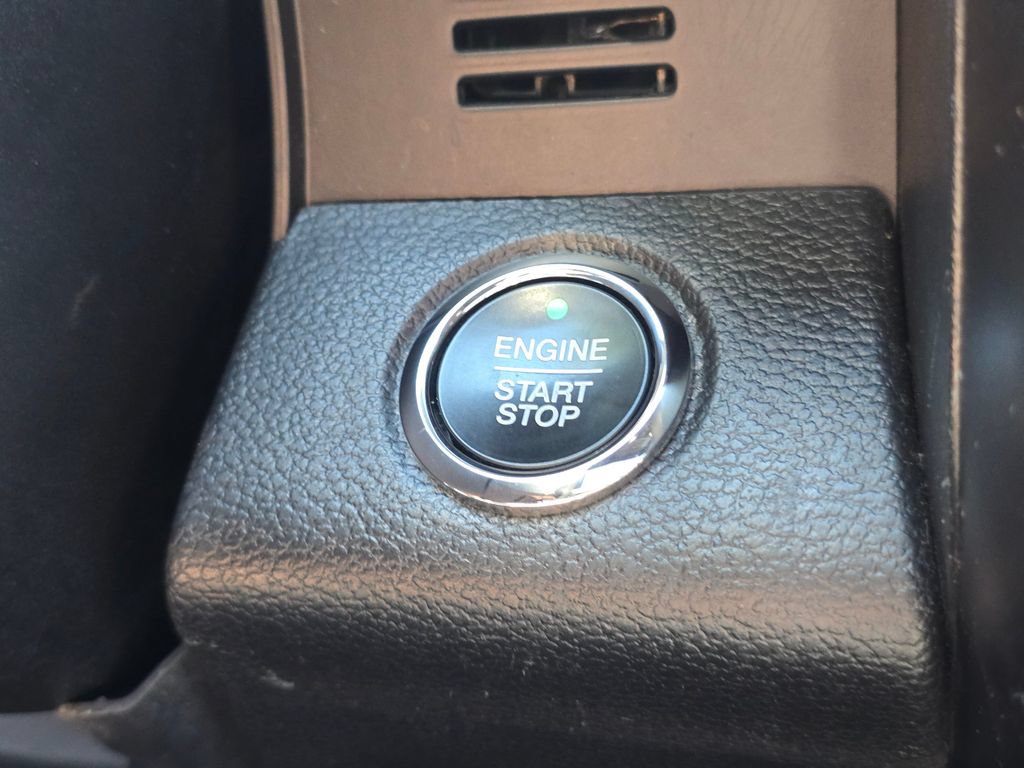 Used 2020 Ford Expedition Max Limited AWD/4WD image 30