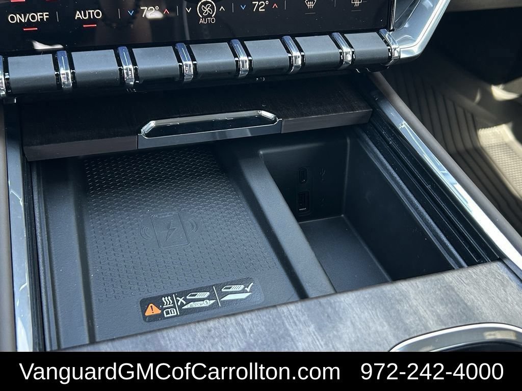 New 2026 GMC Acadia Denali Ultimate w/ LPO, Floor Liner Package AWD/4WD image 17