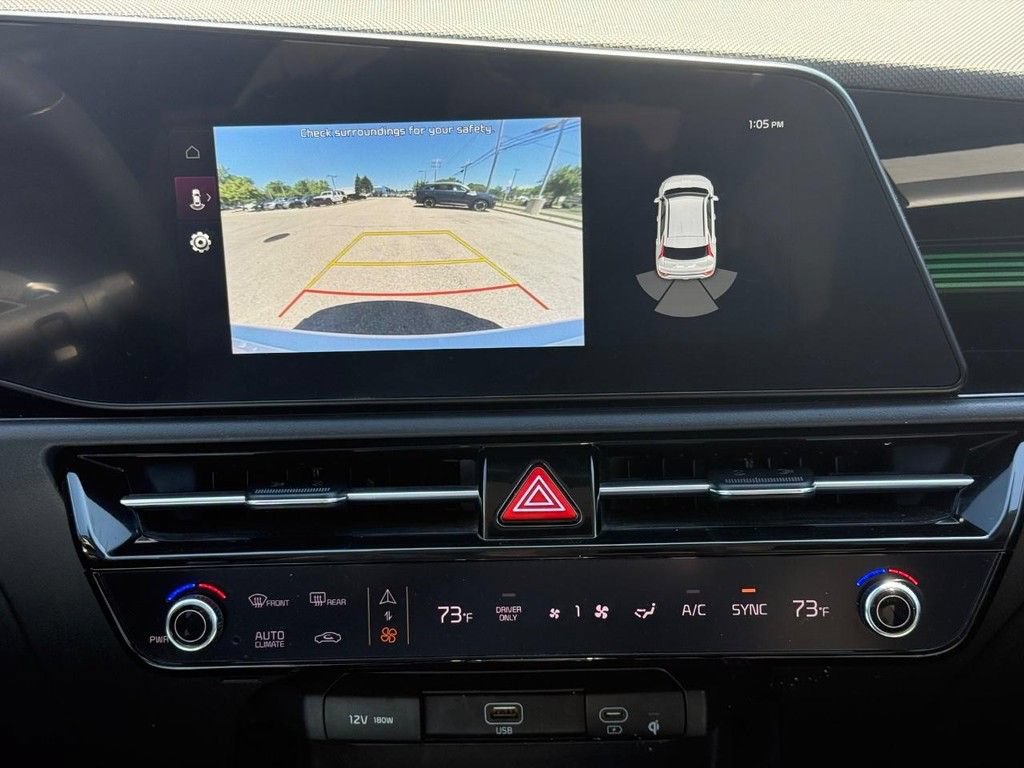 Used 2023 Kia Niro EX Touring FWD image 21