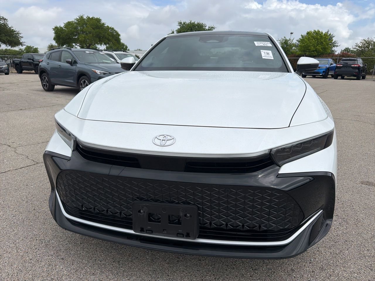 Used 2024 Toyota Crown image 2